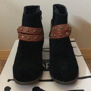 DV by Dolce Vita- Jacy Suede Boots